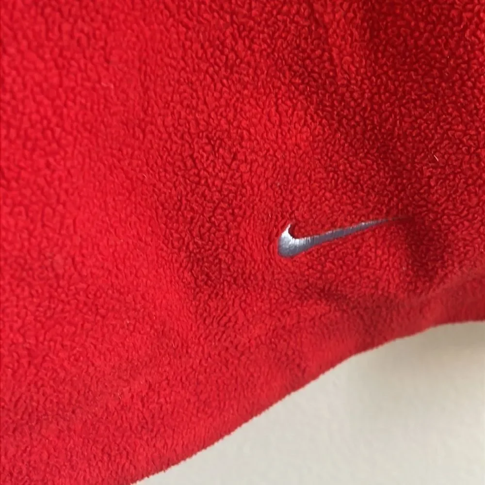 Women’s Large Fleece Full Zip Nike Therma-Fit Hoodie